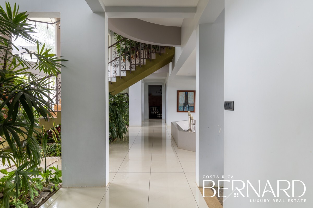 Landscape view of Las Palmeras Luxury Residence in San Ramon, showcasing the expansive estate and lush surroundings, ideal for buyers interested in luxury real estate in Costa Rica.